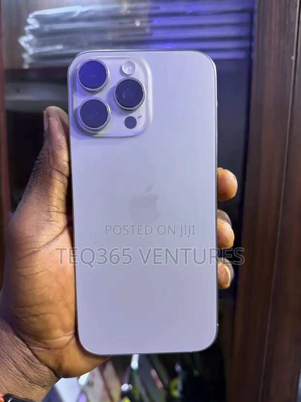 Apple iPhone 16 Pro Max 512GB Used - 1
