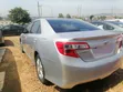 Toyota Camry LE 2.5L 2012 Launinsa Azurfa - 2