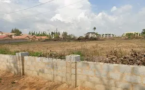 Filin Kasuwanci da Zama na Gaskiya Don Siyarwa | Gundumar Kaura, Abuja