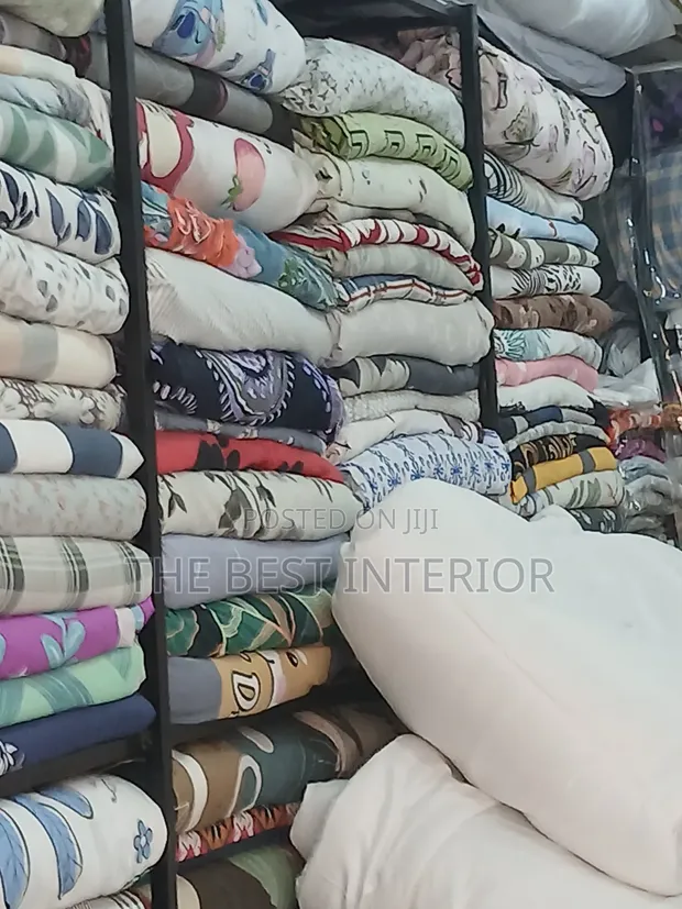 Bedsheet Mai Inganci Na Poland N3,300/Yard - 1