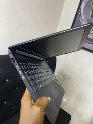 HP 15-dy1031wm Laptop - 4GB RAM, 500GB HDD