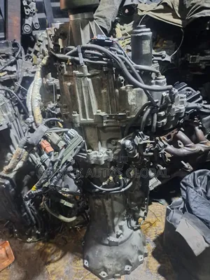 Nissan Pathfinder 3.3 4WD Gearbox