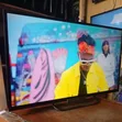 Sony 32" Full HD Smart TV - 2