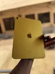 Apple iPad (2025) 64GB Yellow - 3