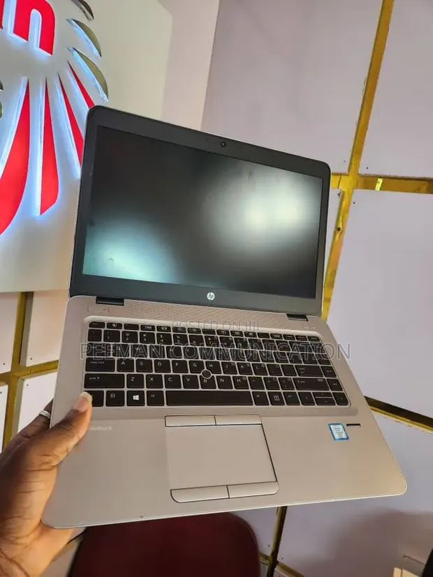 HP EliteBook 840 G3 Laptop - Intel Core i5, 8GB RAM, 256GB SSD - 1
