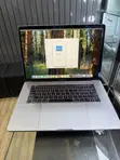 Apple MacBook Pro 2018 15" 32GB RAM 512GB SSD - 4