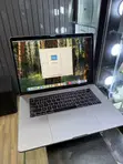 Apple MacBook Pro 2018 15" 32GB RAM 512GB SSD - 5