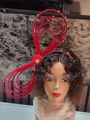 Red Ring Fascinator - Hannu Ya Yi