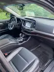 2016 Toyota Highlander XLE V6 4x4 AWD - 4