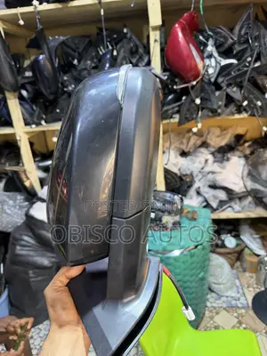 Toyota Tacoma 2018-2024 Side Mirror