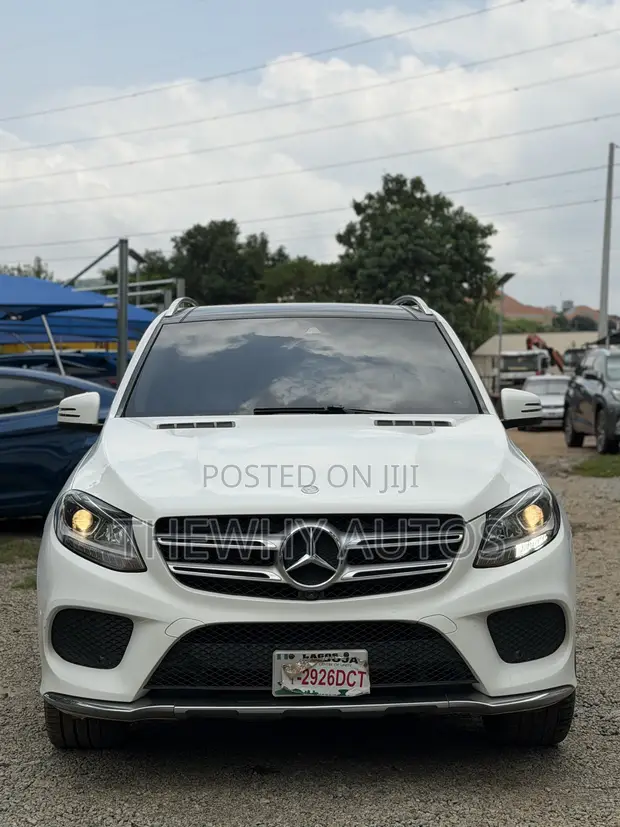 Mercedes-Benz GLE 400 4MATIC 2017 Fari - 1
