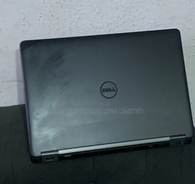 Dell Latitude 14 E5470 Laptop - Core i5, 8GB RAM, 500GB HDD - 1