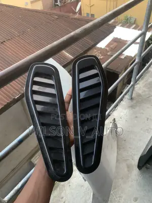 Universal Side Fender Vents - Baki