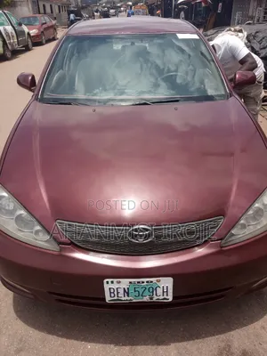 Toyota Camry 2005 Red