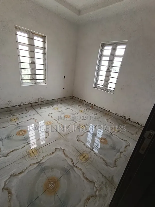 Gidan Kwana 1 Bedroom Don Hayarwa a Itele, Jihar Ogun (Kusa da Ayobo) - 1