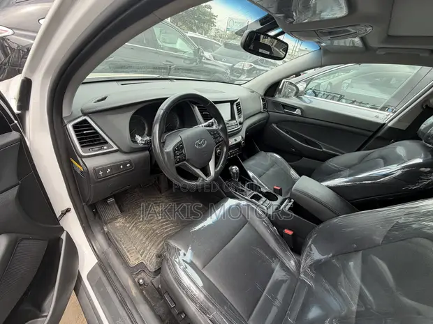 Hyundai Tucson 2017 Fari - 1