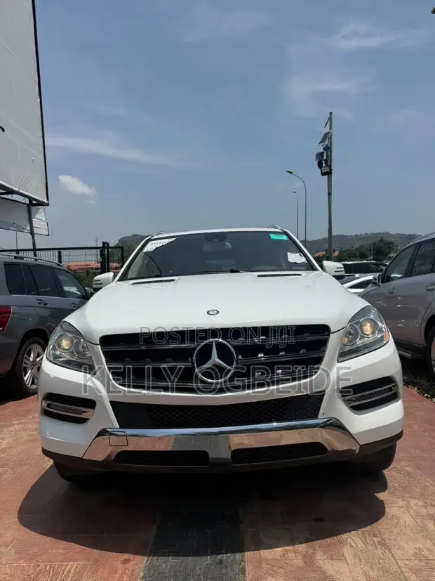 Mercedes-Benz M Class 2014 Fari - 1