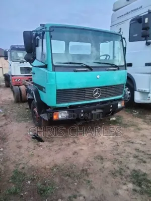 Mercedes-Benz 814 Cab and Chassis - Foreign Used