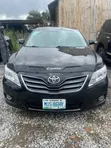 Toyota Camry 2011 XLE Black - 1
