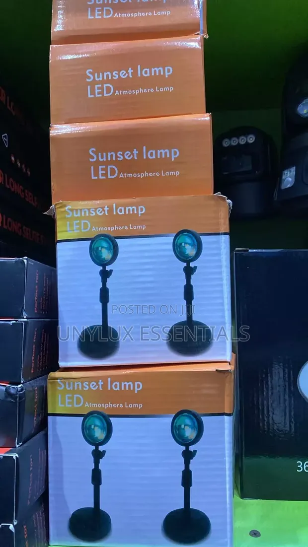 Sunset Lamp Fitilar Projector ta Yanayi - 1