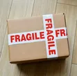 Takin Saka Kayayyaki Mai Alamar 'Fragile' - Rufe Akwatin - 4