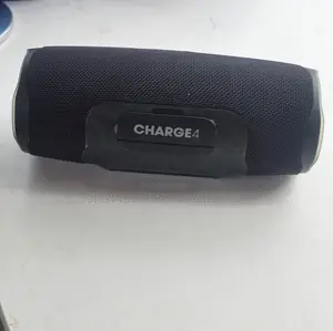 JBL Charge 4 Mai Ɗaukar Hoto Mai Hana Ruwa Bluetooth Speaker (An Riga An Yi Amfani Da Shi)