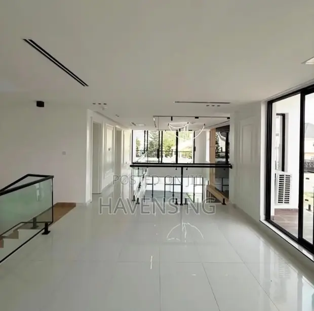 5-Bedroom Detached Duplex in Apo Resettlement for Sale - 1