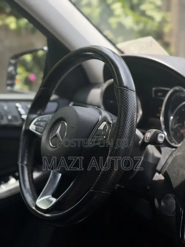 Mercedes-Benz GLE 350 2018 Black - 1
