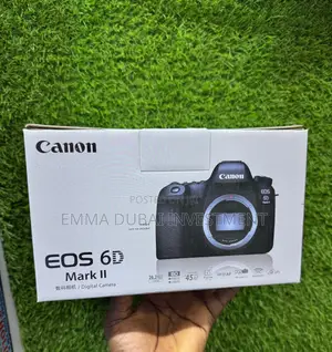 Kyamaran Canon EOS 6D Mark II DSLR
