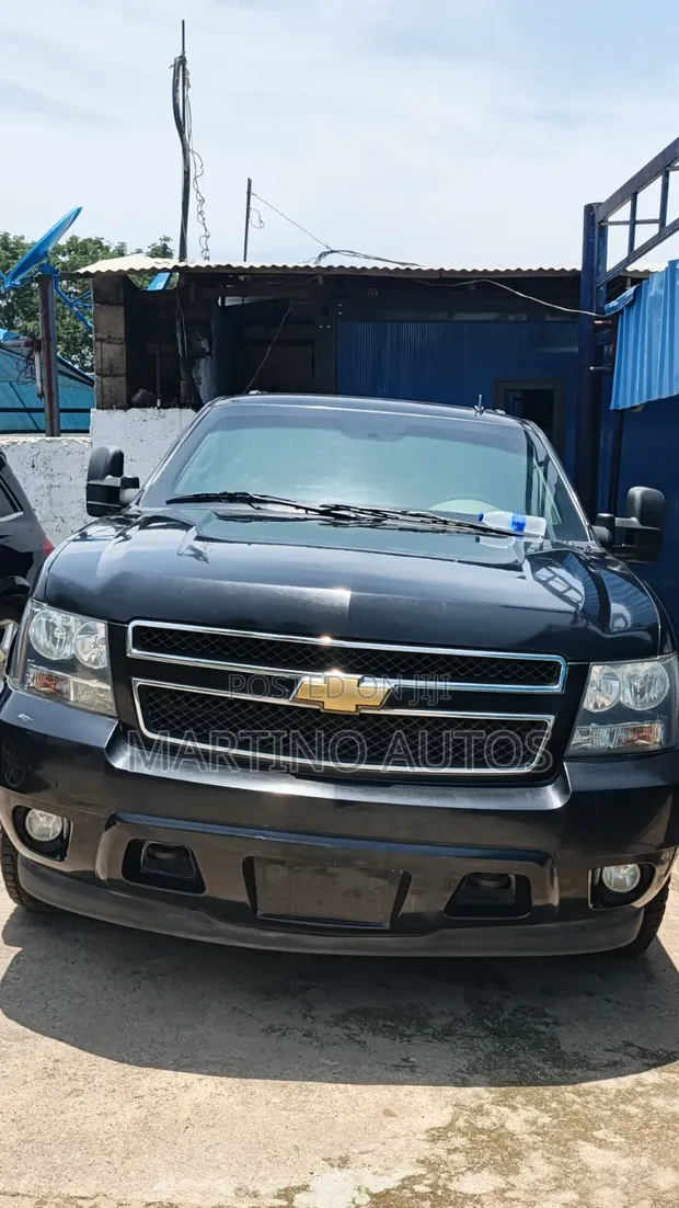 Chevrolet Suburban 2012 Bulletproof - 1