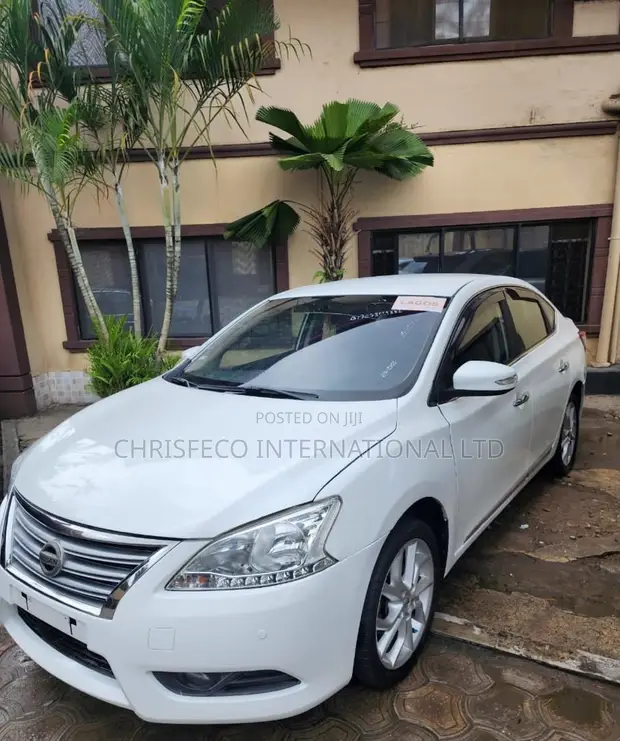 Nissan Sentra 2015 Fari - 1