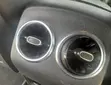 Mercedes-Benz GLB 250 4MATIC 2020 Silver - 2