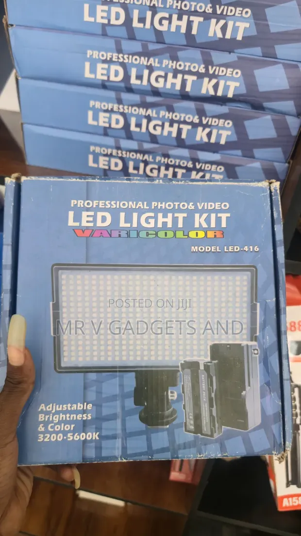 Pro LED Light 416 with Stand - 1