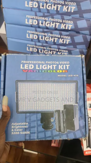 Pro LED Light 416 with Stand