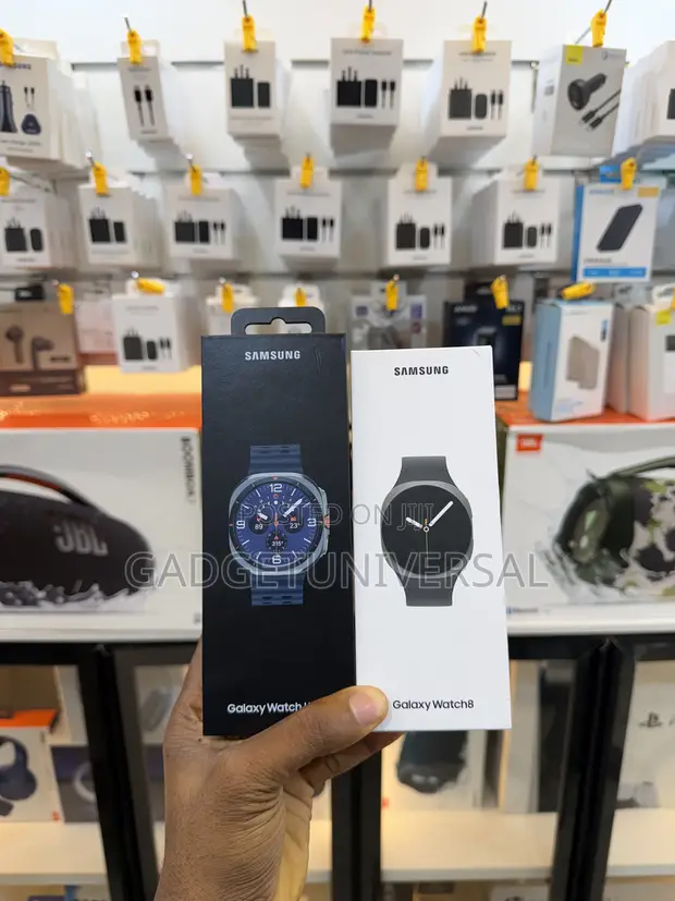 Samsung Galaxy Watch Ultra - Brand New - 1