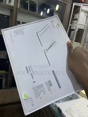 Apple Magic Keyboard for 13-inch iPad Pro M4