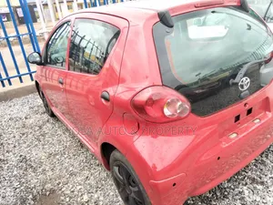 Toyota Aygo 2002 Red