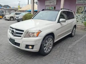 Mercedes-Benz GLK-Class 350 4MATIC 2011 White