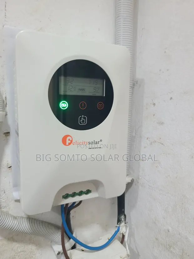 Felicity 30A/24V Solar Charge Controller - 1