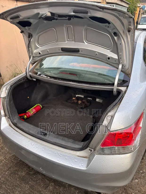 Honda Accord 2008 Gray - 1