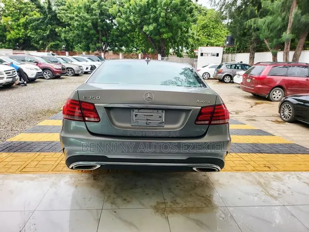 2014 Mercedes-Benz E350 Base 4Matic Sedan AWD - 1