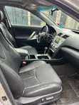2010 Toyota Camry SE V6 Sedan - 5