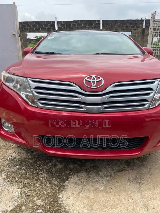 Toyota Venza 2012 Red - 1