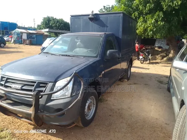 Isuzu LB Pickup 2002 Baki - 1