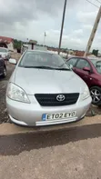 Toyota Corolla 2004 Silver - 1