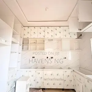 4-Bedroom Duplex Don Sayarwa a Akobo, Ibadan