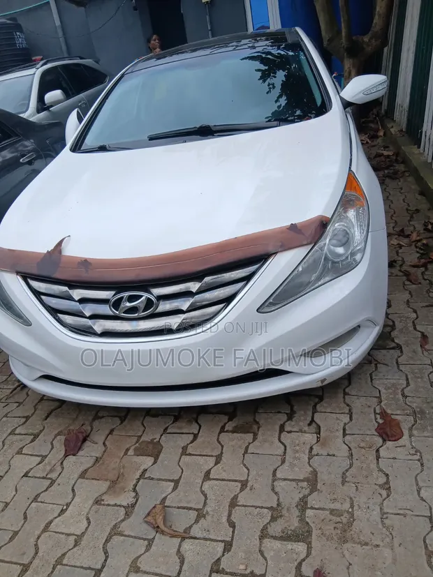 Hyundai Sonata 2013 White - 1