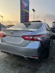 Toyota Camry L FWD (2.5L 8AM) 2018 Grey - 4