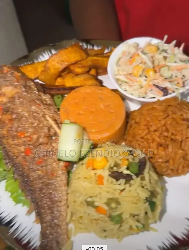 Cica Kitchen: Sabis na Abincin Bikin - 1