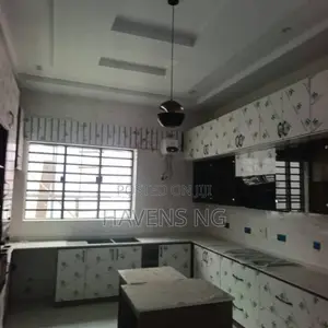 4 Bedroom Duplex Don siyarwa a Bodija, Ibadan